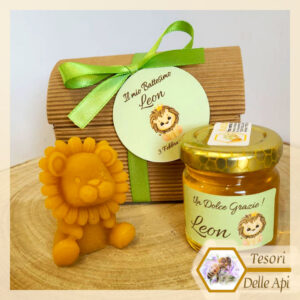 D15 Bomboniere Miele Battesimo leone leoncino cofanetto avana verde chiaro foto bomboniera battesimo