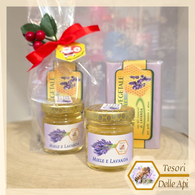 Miele Frutta Spezie 50g Sapone vegetale al miele assortito Confezione Natalizia TESORI DELLE API Miele Frutta Spezie 50g Sapone vegetale al miele assortito Confezione Natalizia TESORI DELLE API