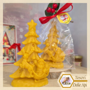 Albero Cera Api Regalo Natale con Babbo Natale e Slitta. Statuina decorativa artigianale in pura cera d'api sotto i 10€. Profuma di miele!