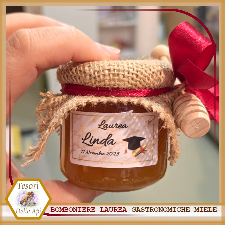 Vaso 125g Miele Millefiori Spargimiele Copritappo Juta naturale Nastro Fiocco Rosso Foto3 Vaso 125g Miele Millefiori Spargimiele Copritappo Juta naturale Nastro Fiocco Rosso